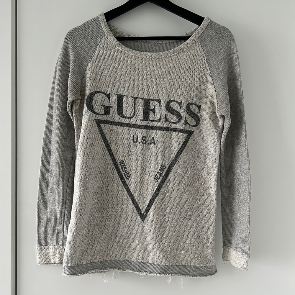 Guess U.S.A. Distressed Gray Waffle Knit Sweatshirt – Vintage Y2K Vibe